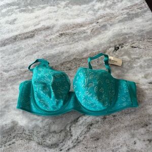 Women’s beautiful underwire (rainforest) Bra unlined full coverage. NWT 38C